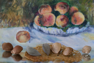 FIPC 2018 / RENOIR - Petite nature morte aux canapés d'amandes