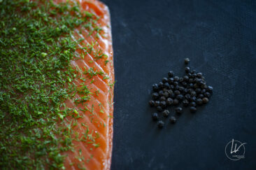 Photographe culinaire - Shooting produit saumon fumé Label Rouge - Fumage de Bourgogne (71)