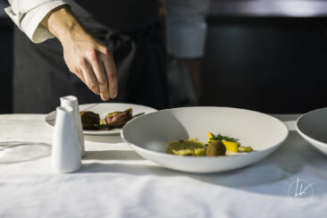 Photographe culinaire - Reportage en cuisine dîner gastronomique - Cédric Burtin et Fréderic Doucet