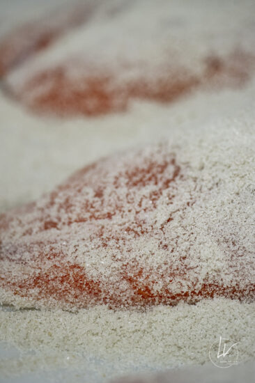 Photographe culinaire - Reportage métier fumage saumon fumé Label Rouge - Fumage de Bourgogne (71)