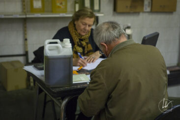 Photographe produits & reportage métier Huilerie Beaujolaise